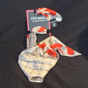 Steve Madden Gray and Red Scarf Set